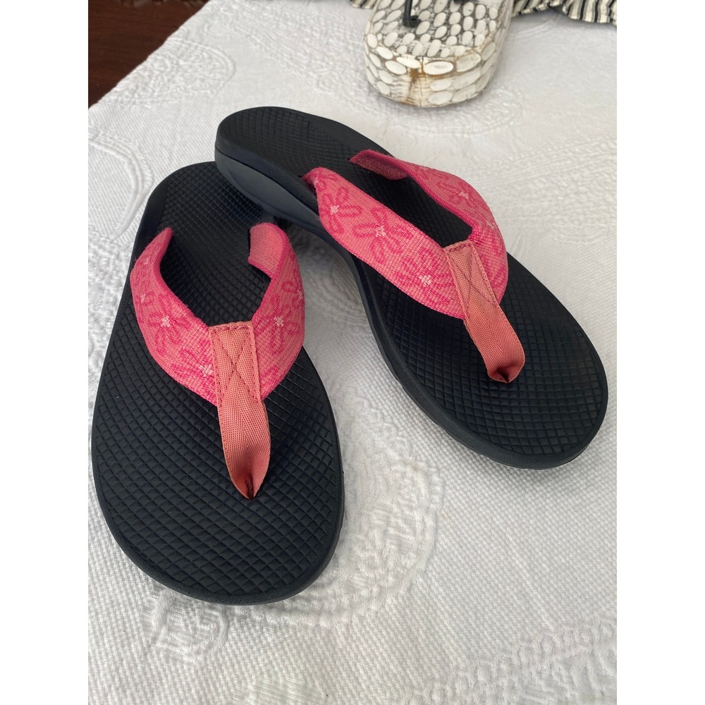 Chaco Pink Floral Flip Flop Sandals Womens 8